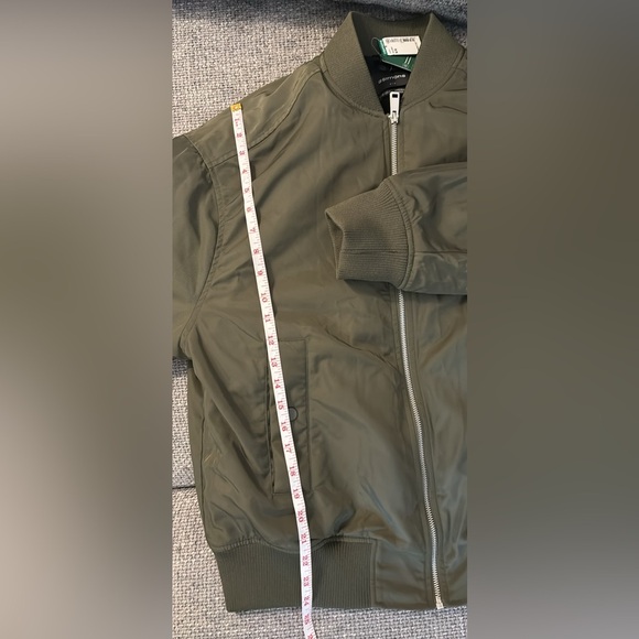 brand new Trendy loose Bomber Jacket – Simons, M  with tag on ! - Picture 5 of 10